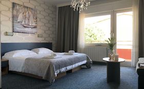 Rooms Ana